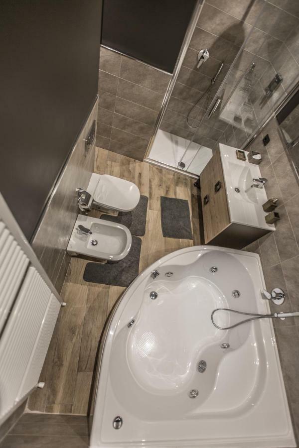 Suite 11 Near Duomo Milano Ngoại thất bức ảnh